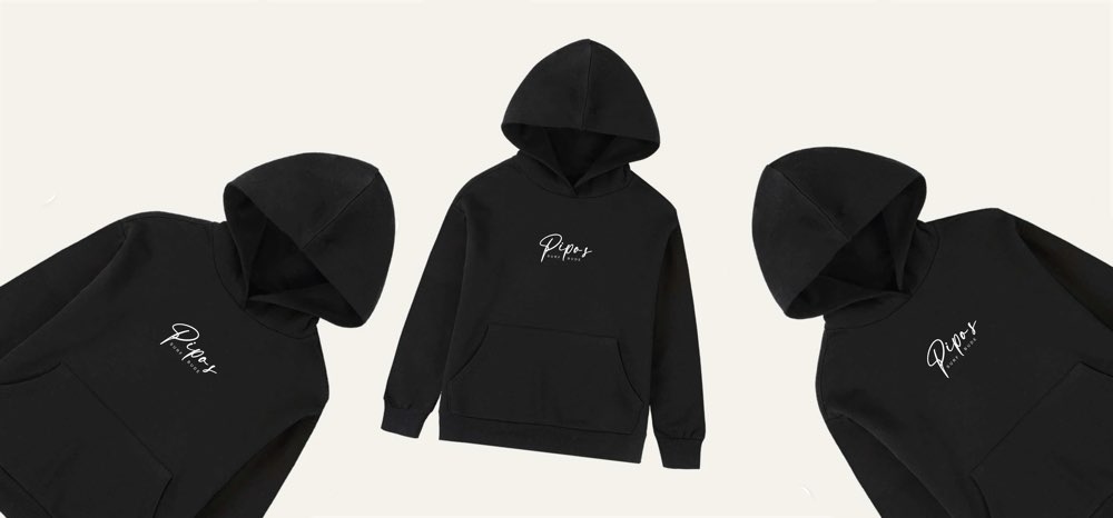 Kids Hoodie – Schwarz, Logo-Stick